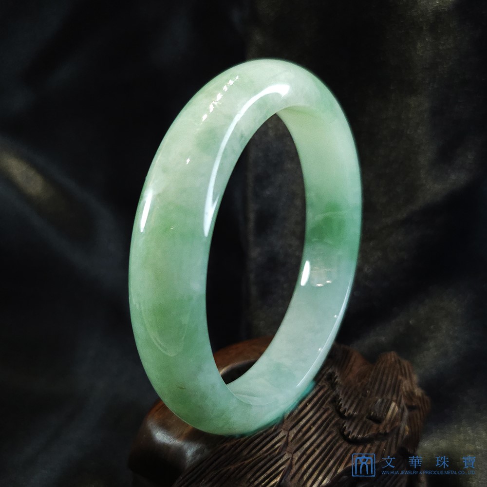 芙蓉蘋果綠玉鐲 18.5圍