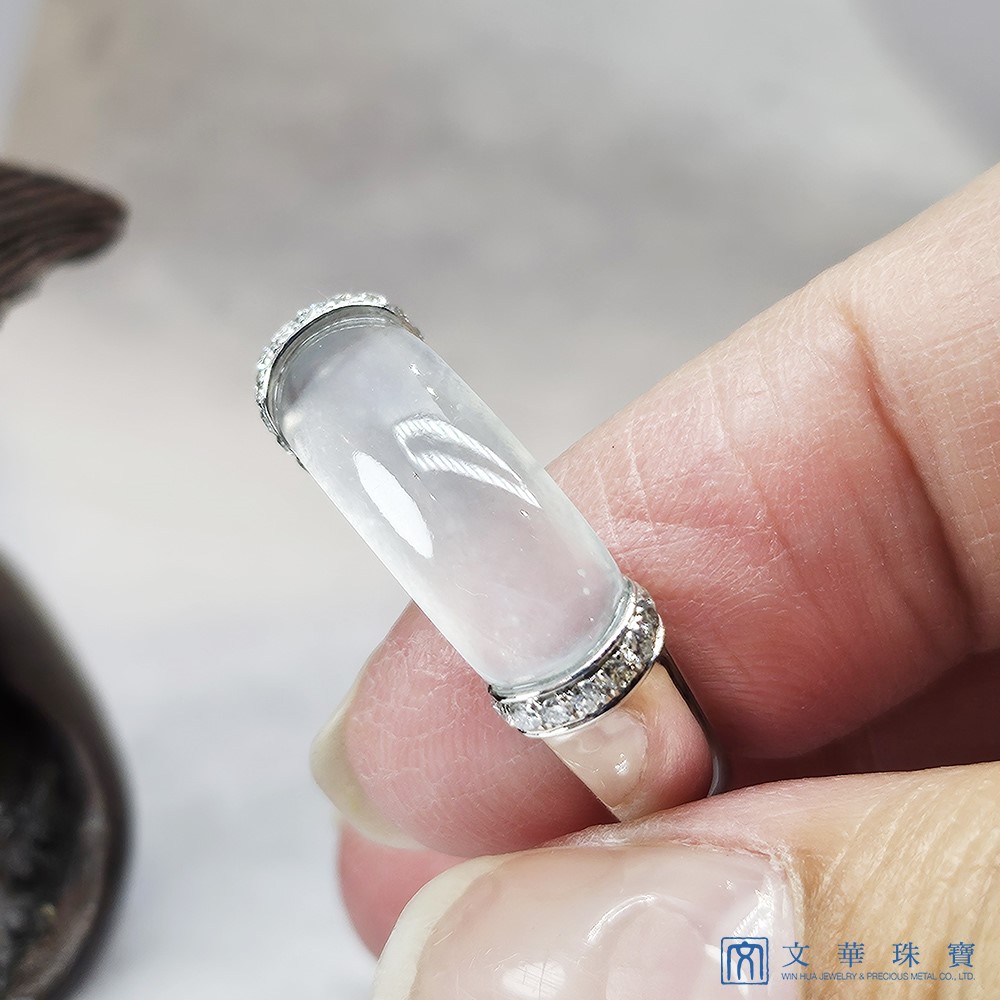 玻璃種茅台白馬鞍鑽戒 國際圍15號