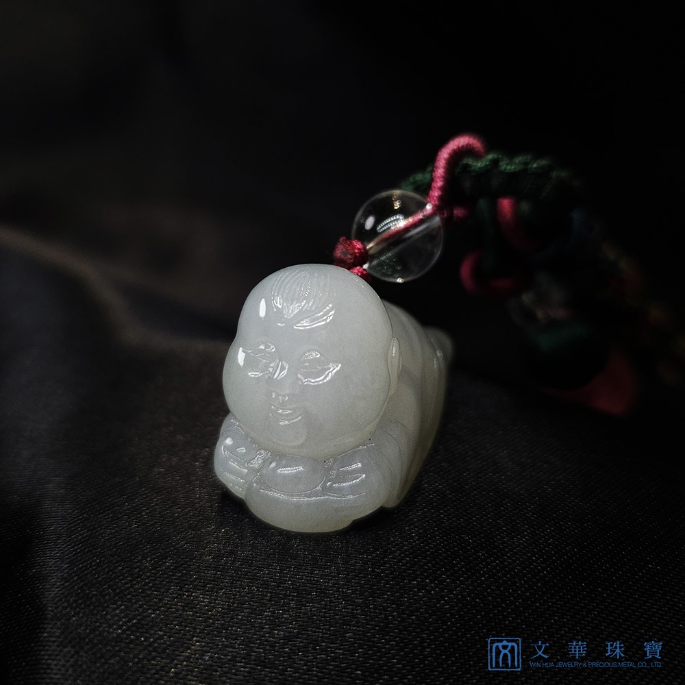 翡翠玉跪人把玩掛墜