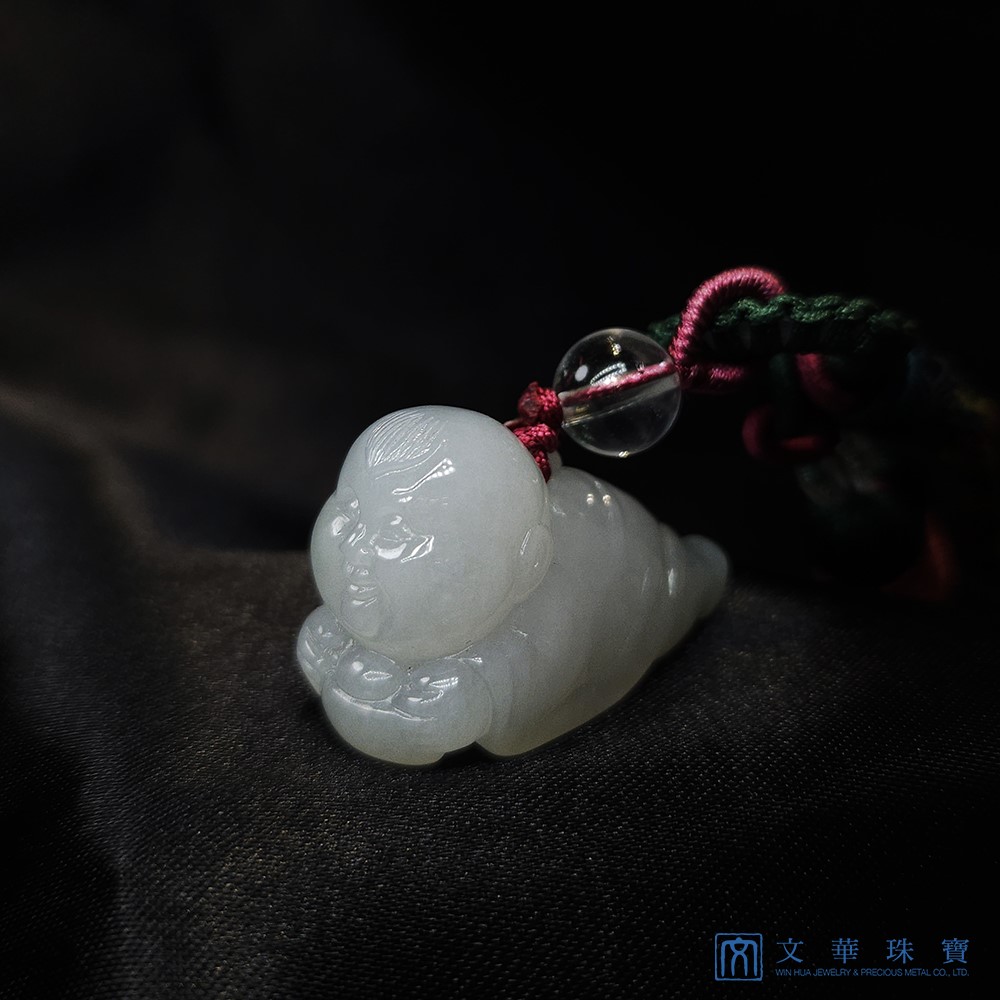 翡翠玉跪人把玩掛墜