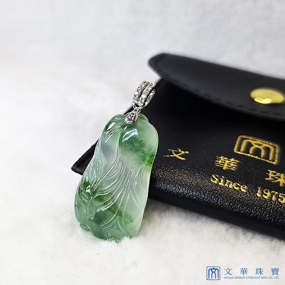 翡翠玻璃種小白菜玉墜