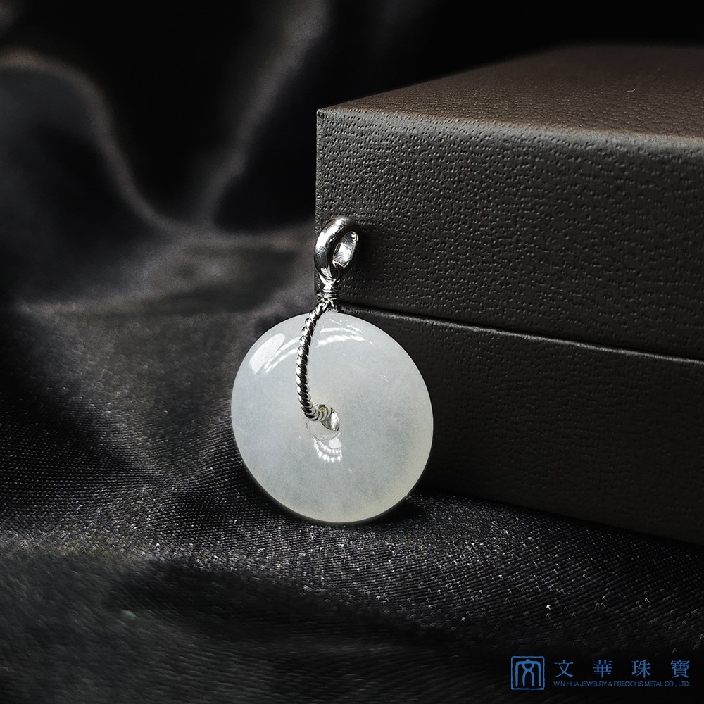 翡翠白月光平安扣玉墜