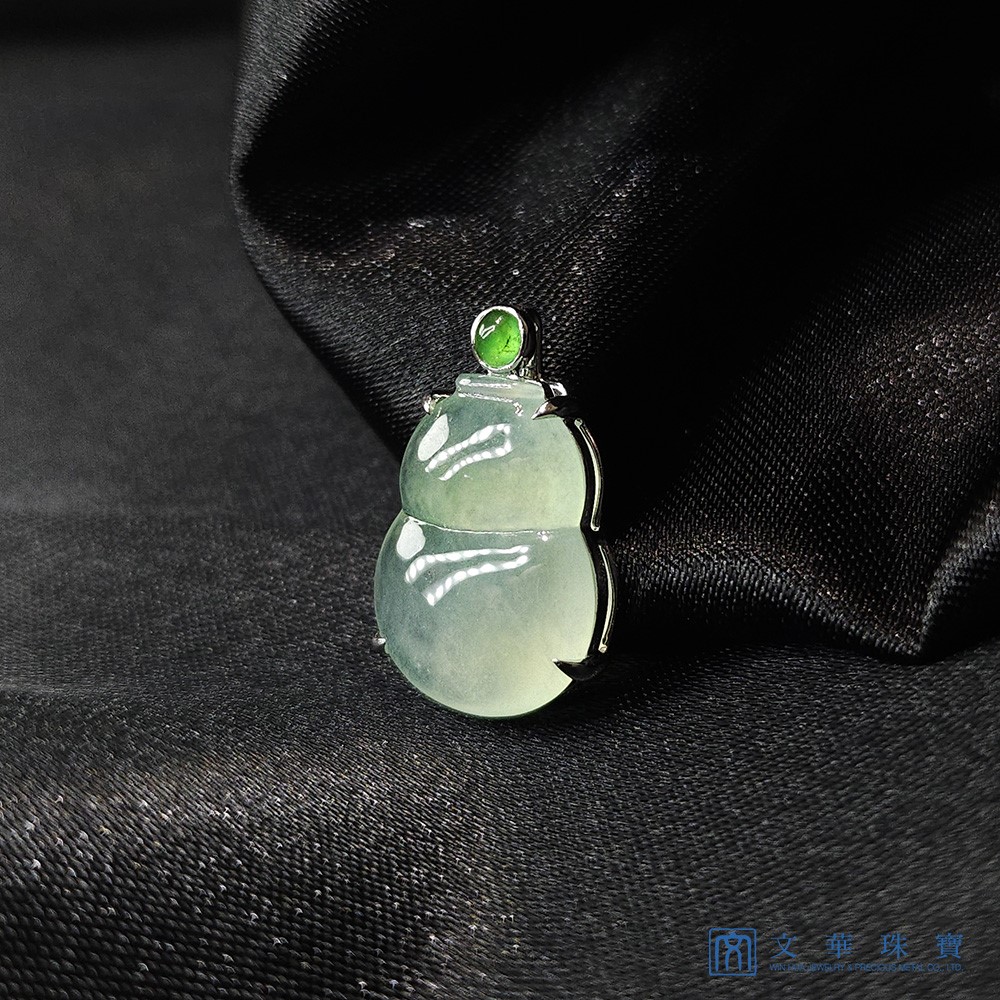 翡翠冰玻芙蓉葫蘆玉墜