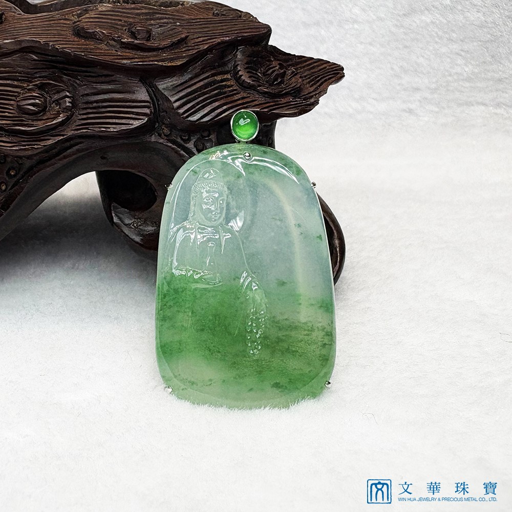 翡翠玻璃種飄綠花觀音玉牌 附中國寶石證書