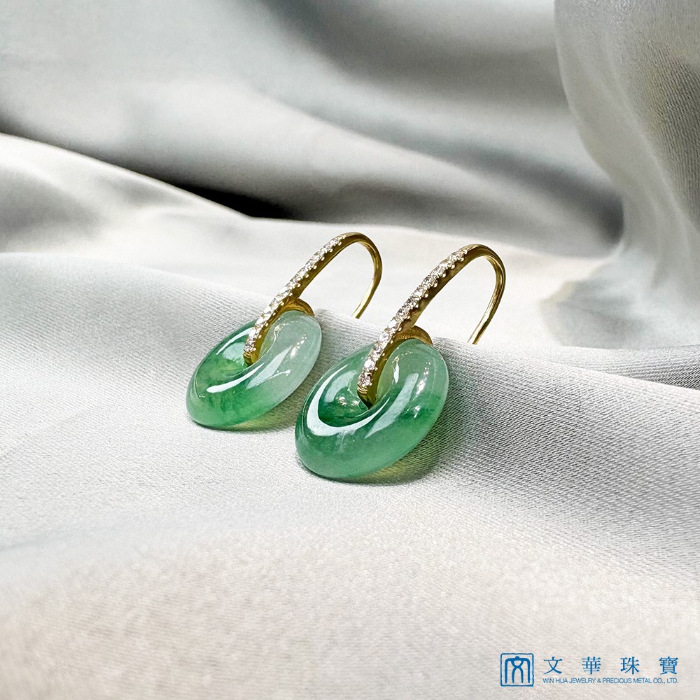翡翠高冰飄綠平安扣黃K金鑽石耳環