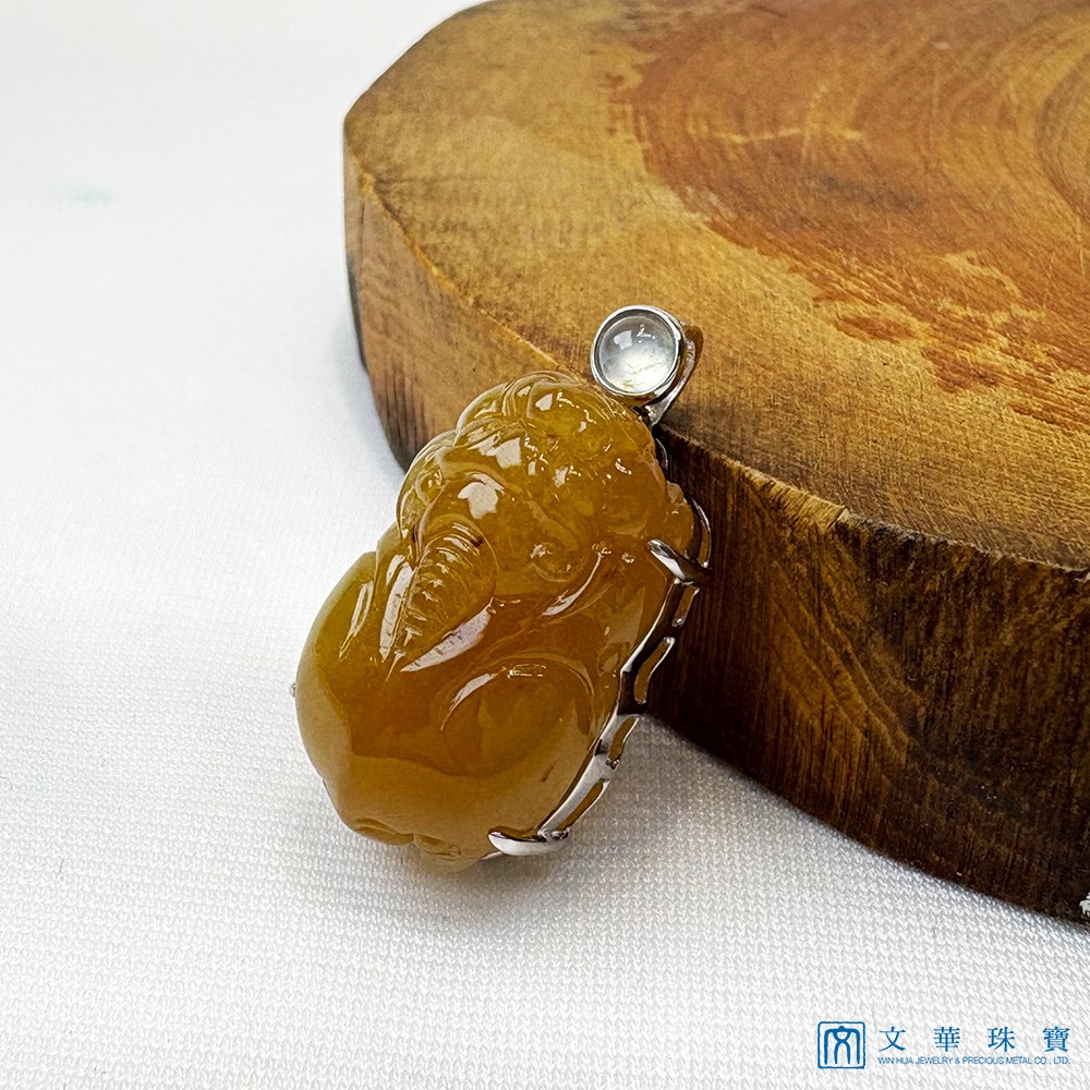 黃翡貔貅玉墜