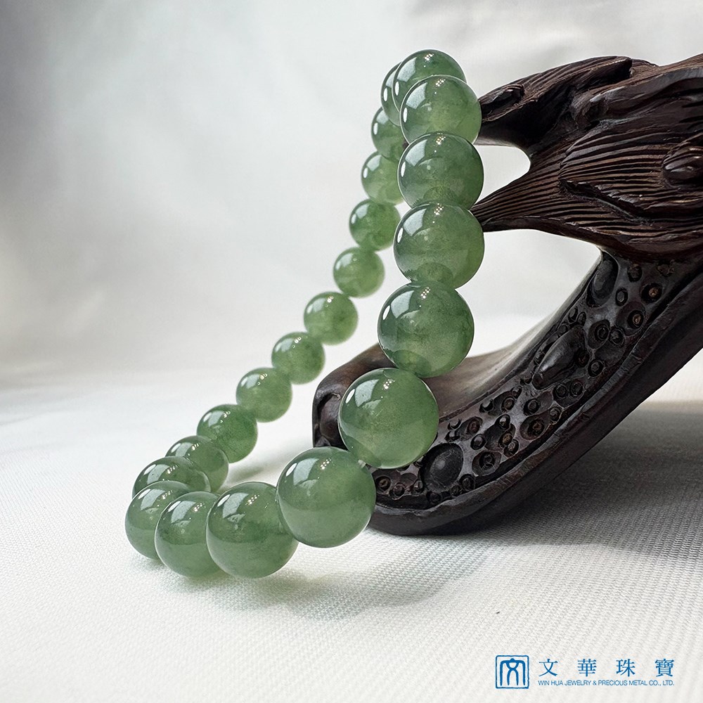 翡翠翠圓湖綠玉珠手鍊 8-9mm