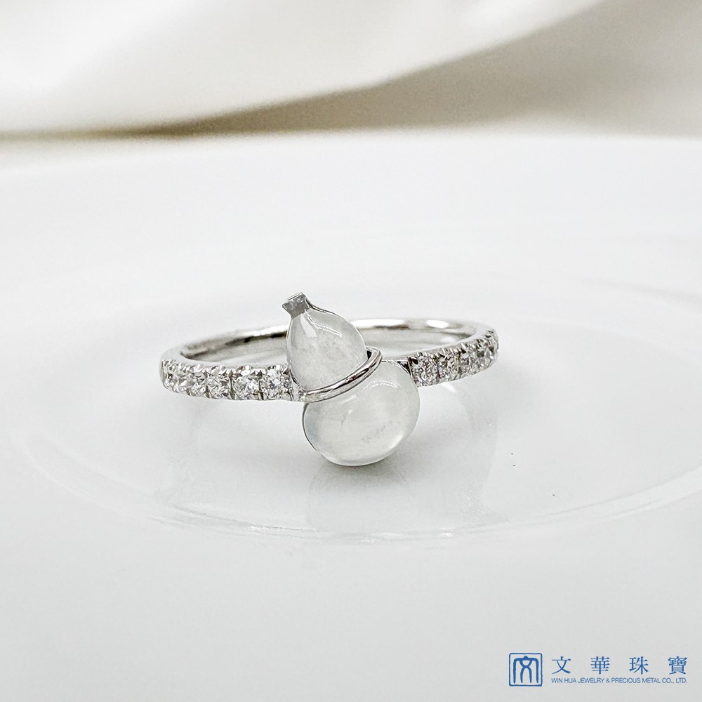 翡翠玻璃種葫蘆鑽戒 國際圍10號