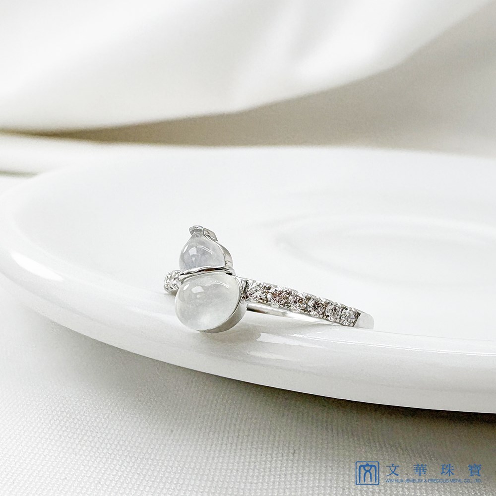 翡翠玻璃種葫蘆鑽戒 國際圍10號