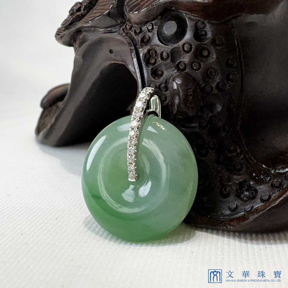 漸層翠綠平安扣翡翠鑽墜 