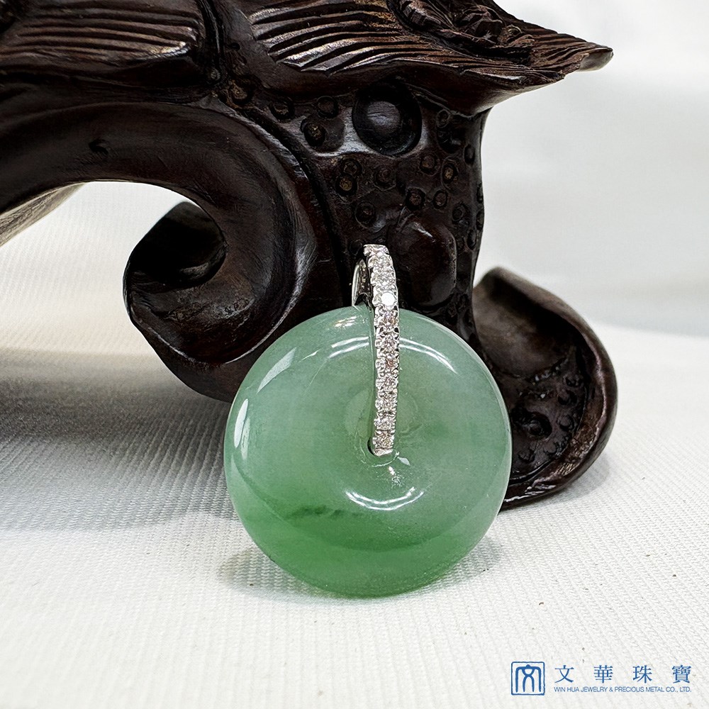 漸層翠綠平安扣翡翠鑽墜 