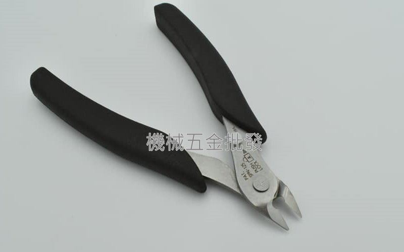  KING TTC {角田}  SPN-125 精密型不鏽鋼附彈簧電子斜口鉗,手工具