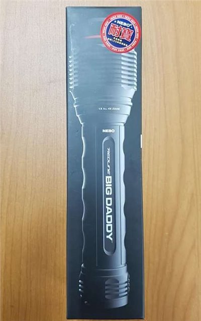 耐寶 nebo  BIG DADDY 防水強光調焦戰術手電筒