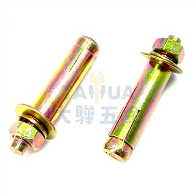 套管壁虎 