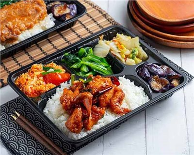 新鮮台灣產雞肉丁,香辣滋味好下飯,香Q日本米飯,經典中式料理