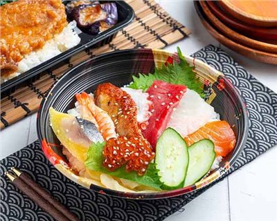 裕毛屋自製【海鮮丼飯】