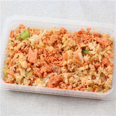 裕毛屋自製【鮭魚炒飯】