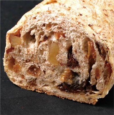 裕毛屋自製【豐富果仁麵包】