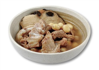 裕毛屋自製【蓮子茯神排骨湯】