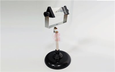 玻璃三稜鏡,Glass Triangular Prism,玻璃菱鏡長度8cm,可旋轉調整角度,含底座,A10-014-7,國教儀器