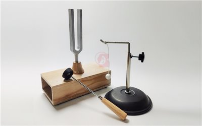 音叉振動產生聲波的觀察,聲波的傳遞,Tuning Fork Experiment,保麗龍球,支架,音叉錘,音叉附木製音箱,A9-016-1,國教儀器