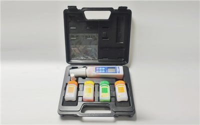 Conductivity,TDS,Salinity,Temp Meter,鹽度計,溫度計,TDS計,電導度計,專業國中實驗室設備,專業國中實驗室器材,專業國中實驗課程,專業國小實驗室設備,專業國小實驗室器材,專業國小實驗課程,專業高中實驗室設備,專業高中實驗室器材,專業高中實驗課程,學校科學實驗設備,中學科學實驗器材,小學科學實驗套組,科學實驗室設備,科學教具,實驗室耗材,科學儀器,生物實驗設備,化學實驗設備,物理實驗設備,EZDO DCM7021