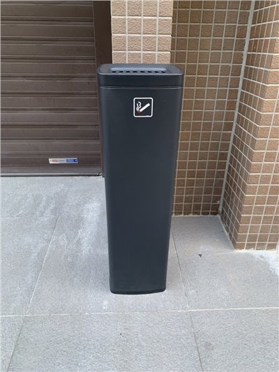 S.T直立式煙灰柱(黑)