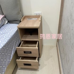 寬30cm二抽USB插座床頭櫃