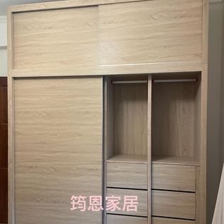 訂作7*7滑門+閃樑L型衣櫃設計款浮雕木紋衣櫃