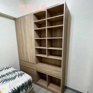 木工系統櫃量身訂作衣櫃、置物櫃、電視櫃、餐櫃、床底收納，各式櫃體訂作
