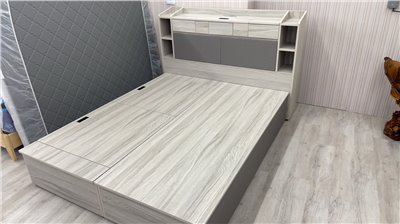 魔術床頭高床台