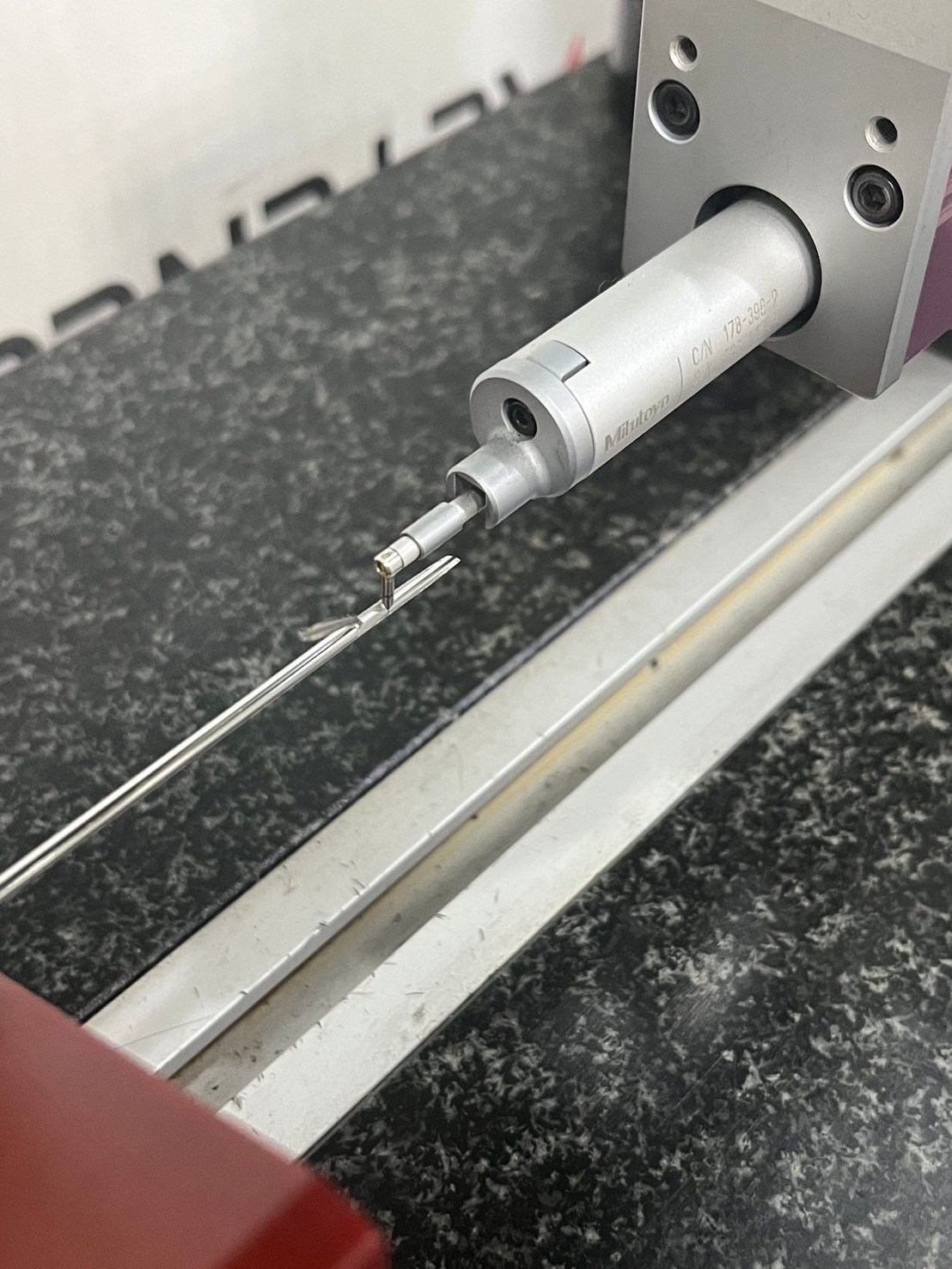 表面粗度測試機