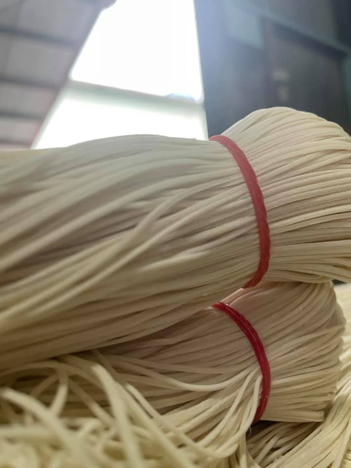 手工麵線,手工麵線工廠,手工麵線批發,手工麵線客製,手工麵線代工,手工麵線訂製,手工麵線訂做,手工麵線OEM,手工麵線ODM,御和鼎手工麵線